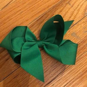 Small forest green preppy bow